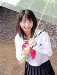 w是歌手