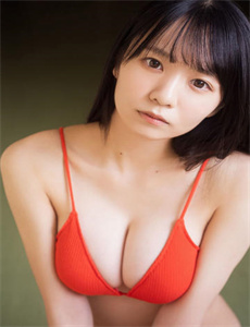 浴室里强摁做开腿呻吟的漫画